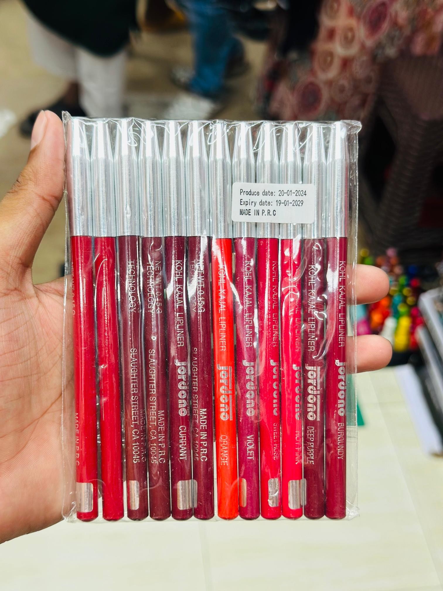 𝐉𝐨𝐫𝐝𝐚𝐧𝐚 𝐋𝐢𝐩 𝐋𝐢𝐧𝐞𝐫